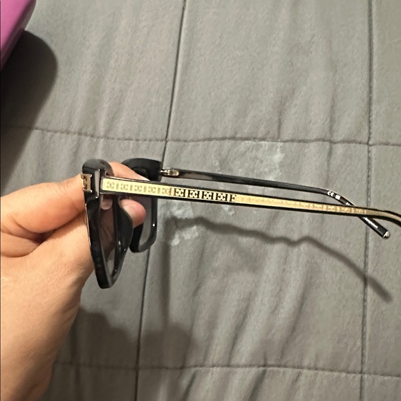 ESCADA - Picture 4 of 8